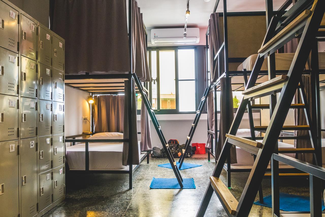 World Inn 窩二樓小客棧民宿 Città di Hualien Esterno foto